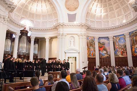 acappella choir in hodges chapel